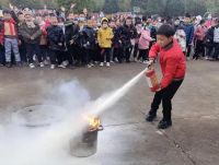 做到“七不 一斷”杜絕學(xué)?；鸹? />
                                                                        </div>
                            </a>
                        </li>
                                                <li>
                            <a href=